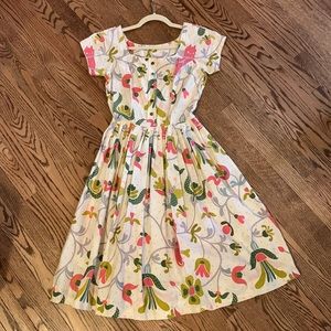 TRUE VINTAGE 1950s full skirt dress. Cream with pink cats! Size small